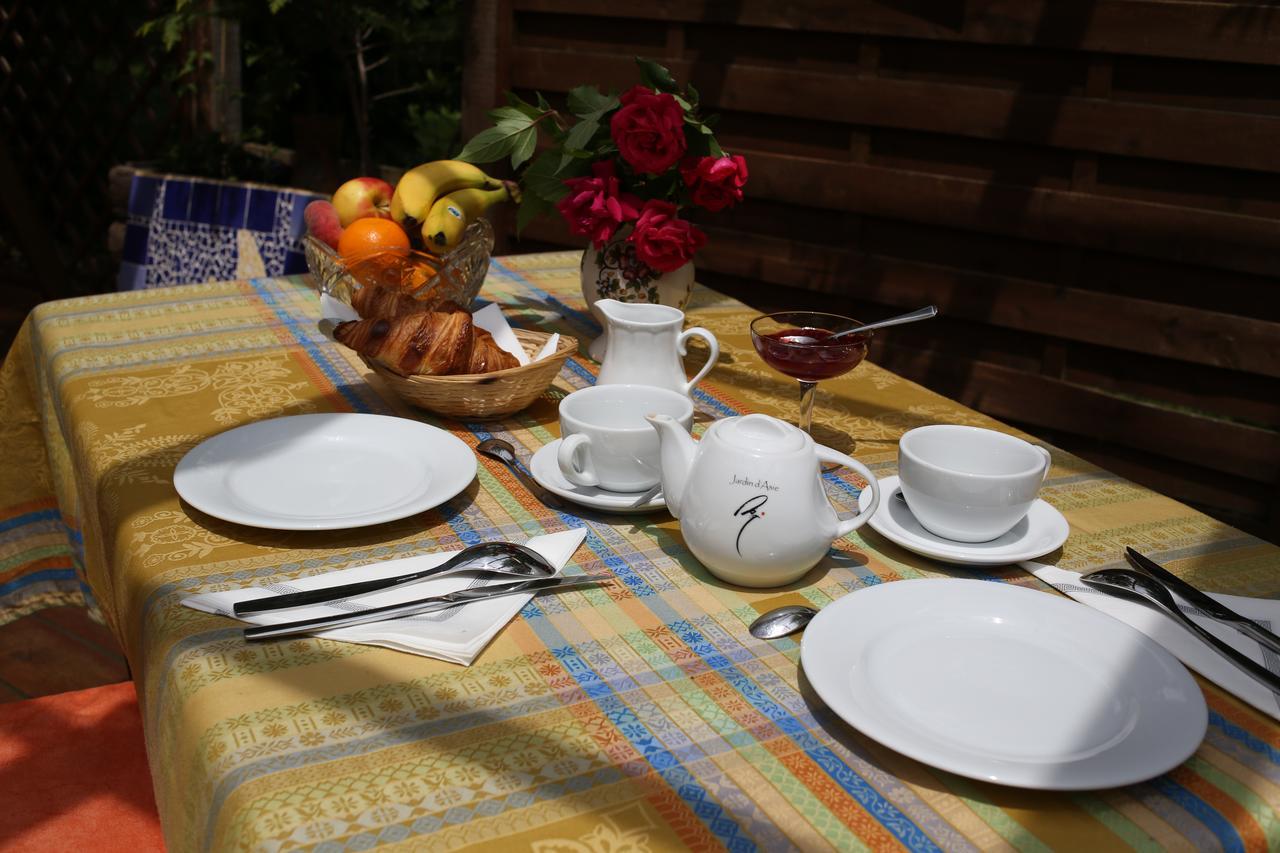La Ciboulette Acomodação com café da manhã Foix Exterior foto